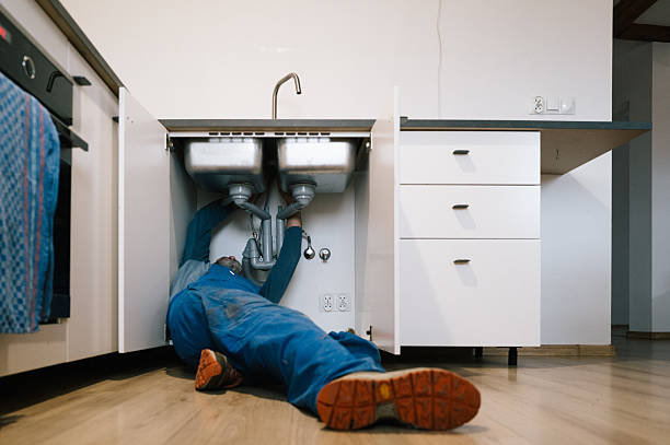 Professional Plumbing technician working in Jacksonburg, WV